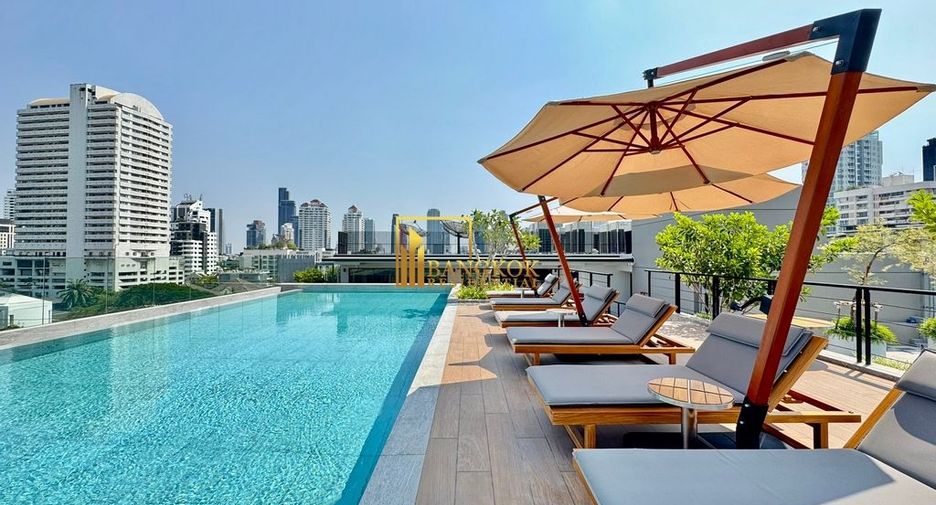 For rent 2 bedrooms apartment in Watthana, Bangkok