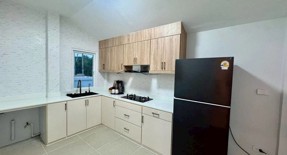For sale 3 ベッドルーム villa in Bang Lamung, Chonburi
