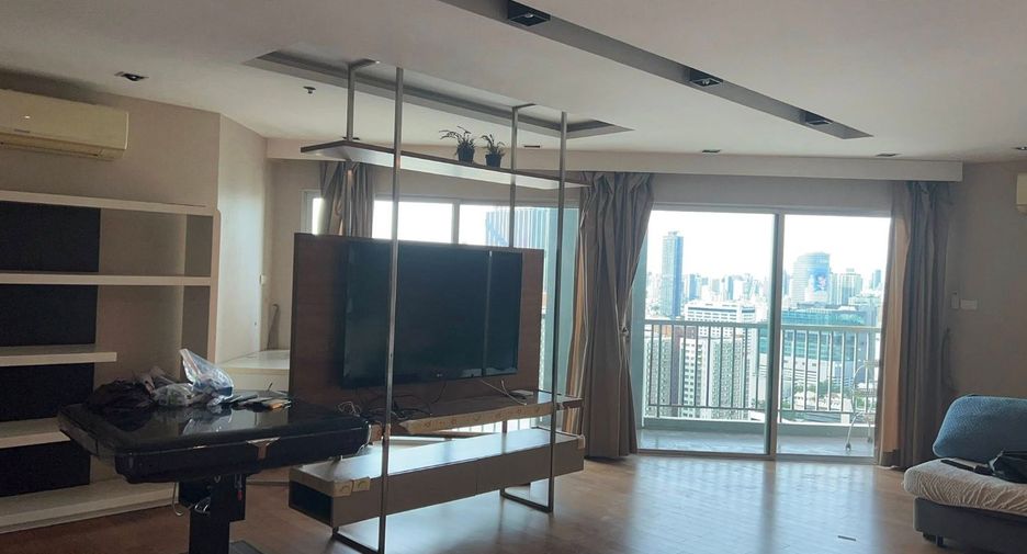For rent and for sale 6 bedrooms condo in Huai Khwang, Bangkok