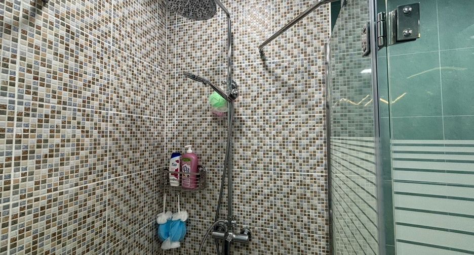 À vendre 1 chambre condo à Mueang Rayong, Rayong