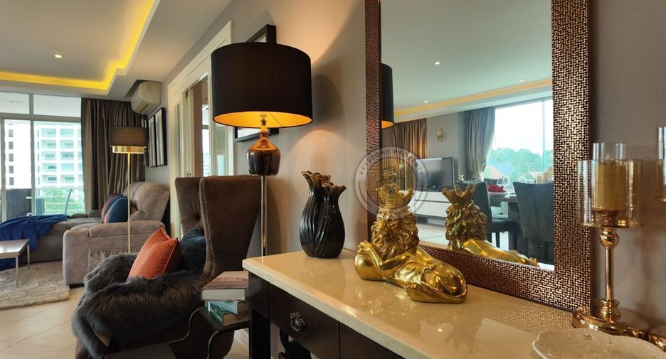 For rent 3 bedrooms condo in Bang Lamung, Chonburi
