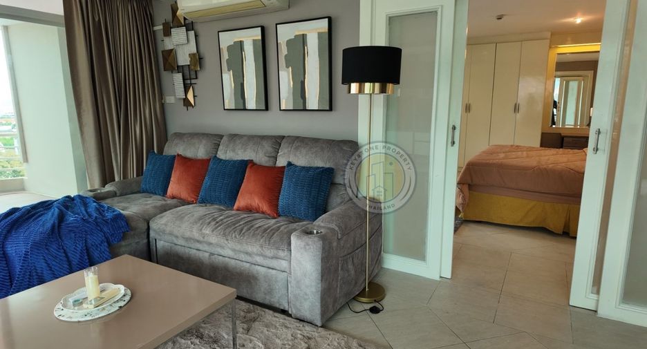 For rent 3 bedrooms condo in Bang Lamung, Chonburi