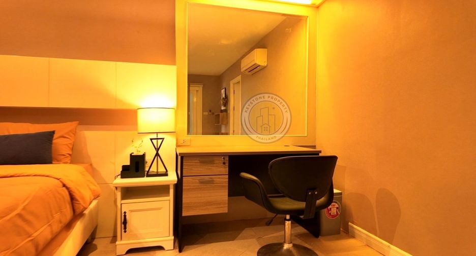 For rent 3 bedrooms condo in Bang Lamung, Chonburi