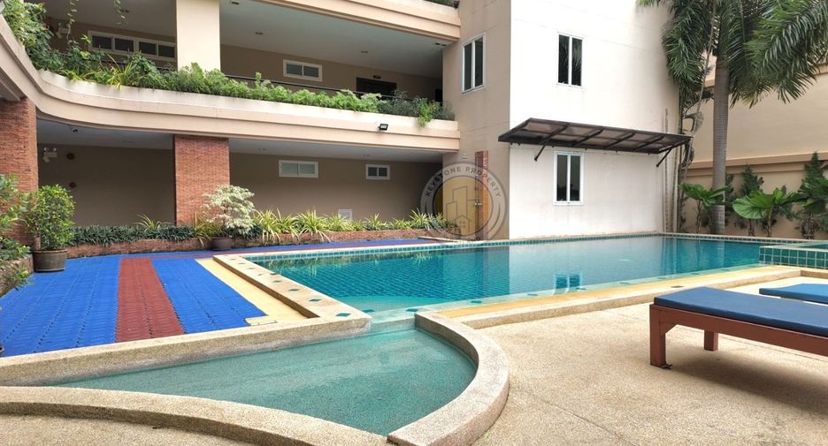 For rent 3 bedrooms condo in Bang Lamung, Chonburi