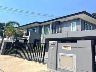 For Rent 3 Bedroom House In Bang Lamung, Chonburi