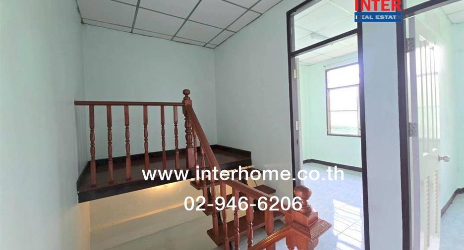 For sale 4 bedrooms townhouse in Thanyaburi, Pathum Thani