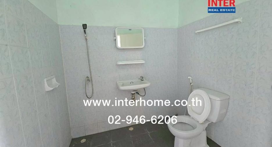 For sale 4 bedrooms townhouse in Thanyaburi, Pathum Thani