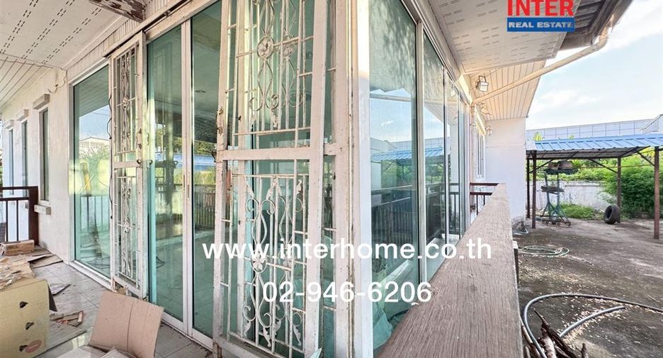 For sale 3 bedrooms house in Mueang Pathum Thani, Pathum Thani