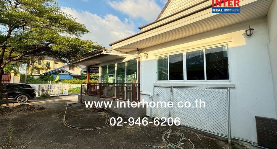 For sale 3 bedrooms house in Mueang Pathum Thani, Pathum Thani