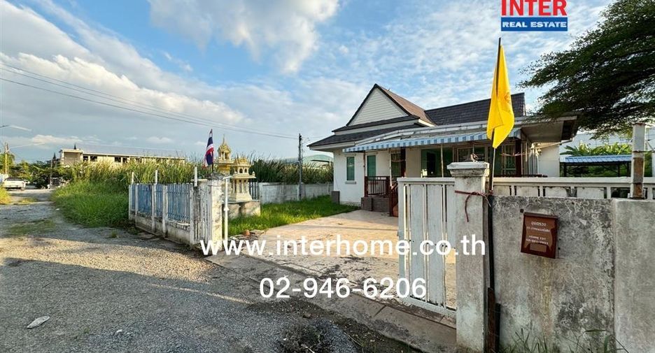 For sale 3 bedrooms house in Mueang Pathum Thani, Pathum Thani