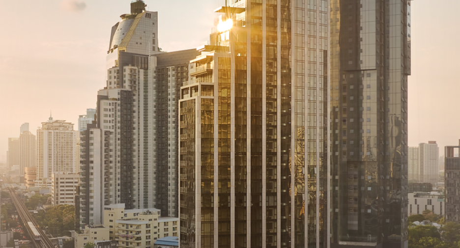 For sale 5 ベッドルーム condo in Khlong Toei, Bangkok