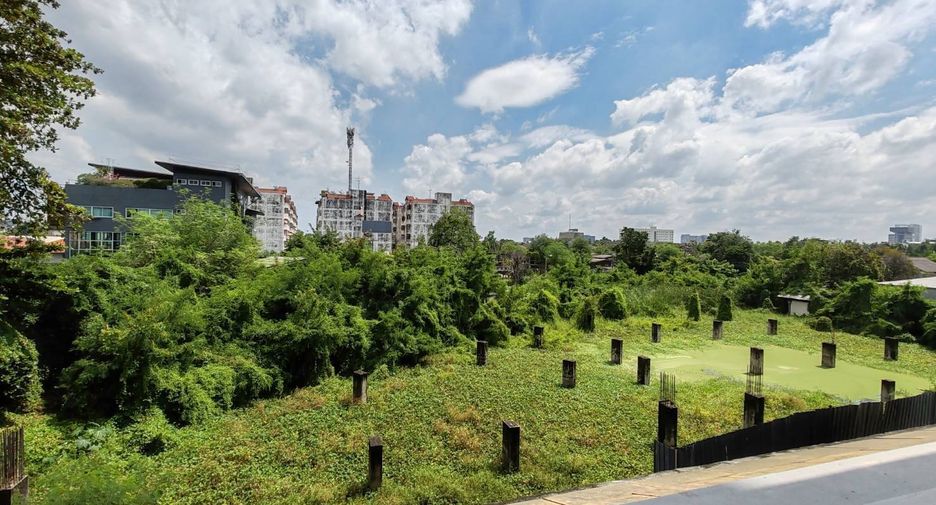 For rent 1 bed condo in Pak Kret, Nonthaburi
