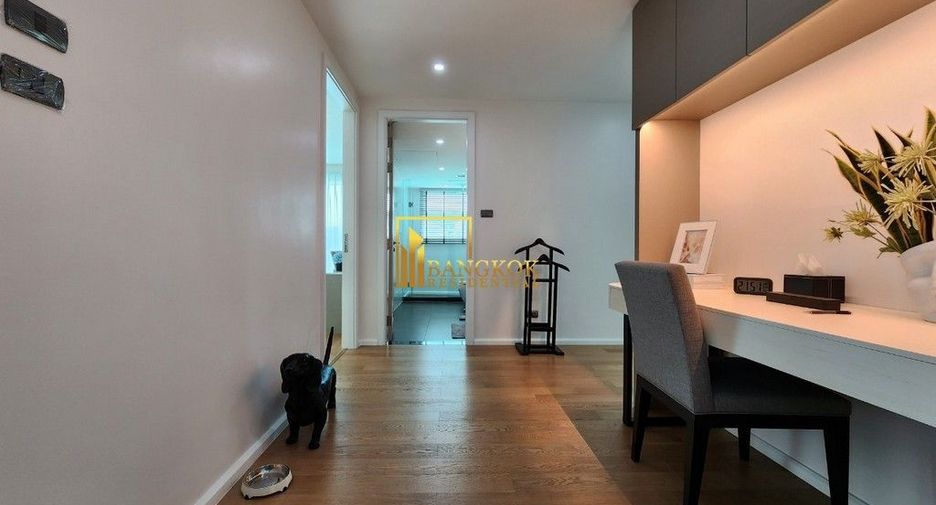 À louer 3 chambres appartement à Watthana, Bangkok