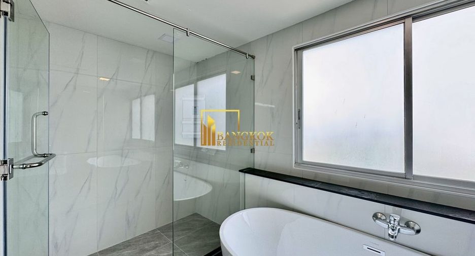 Apartamento en alquiler de 3 habitaciones en Watthana, Bangkok
