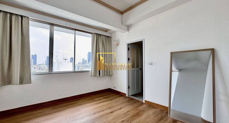 Apartamento en alquiler de 3 habitaciones en Watthana, Bangkok