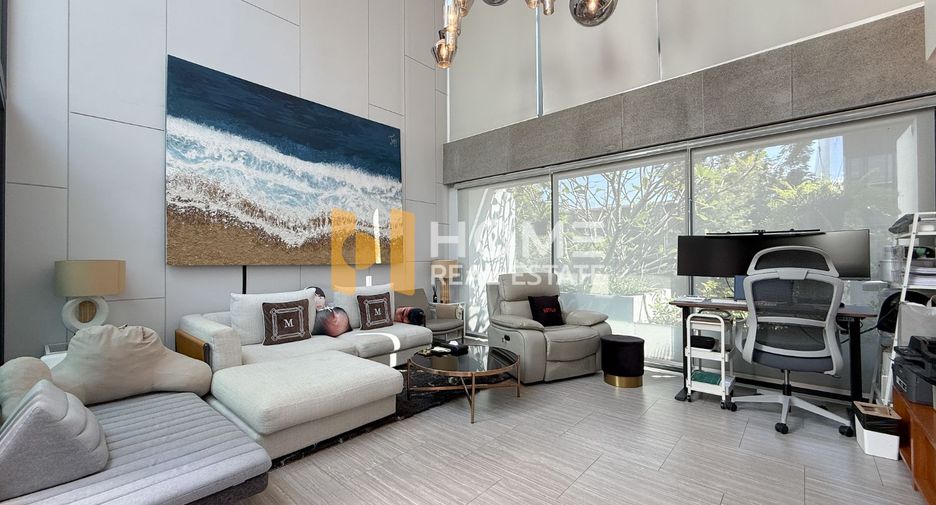 For sale 3 bedrooms townhouse in Suan Luang, Bangkok