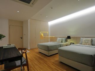 For rent 3 bedrooms apartment in Watthana, Bangkok