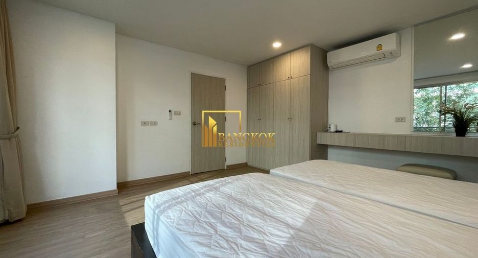 For rent 3 bedrooms apartment in Watthana, Bangkok