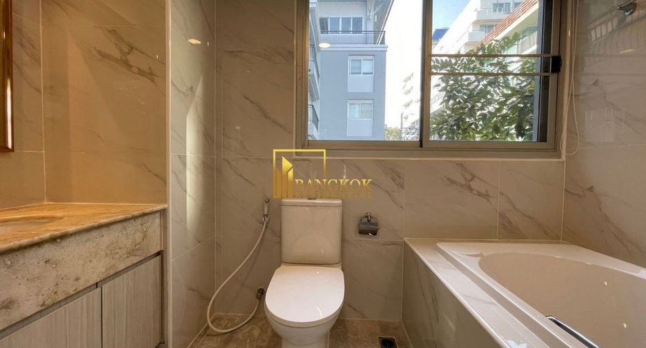 For rent 3 bedrooms apartment in Watthana, Bangkok