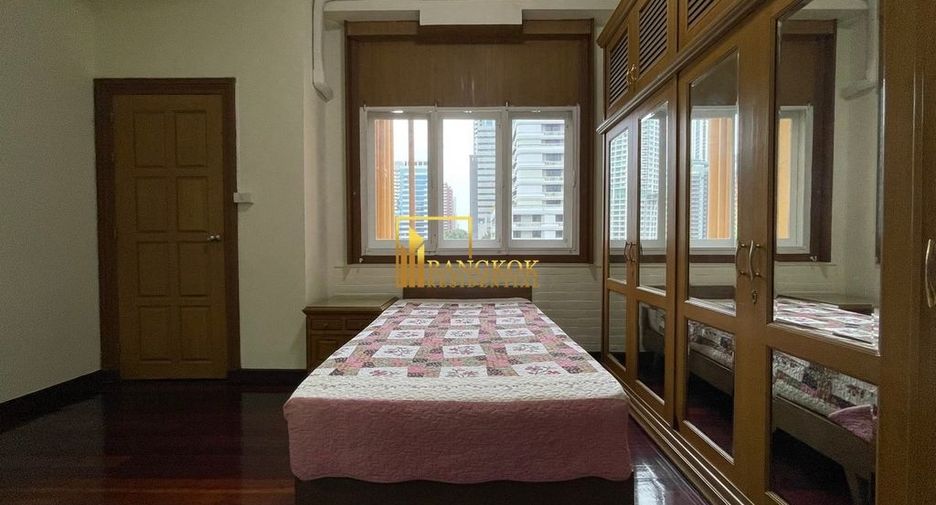 For rent 3 bedrooms apartment in Pathum Wan, Bangkok