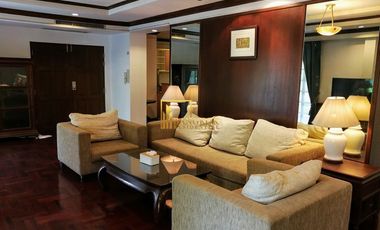 For rent 3 bedrooms apartment in Pathum Wan, Bangkok