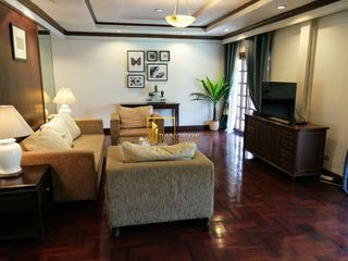 For rent 3 bedrooms apartment in Pathum Wan, Bangkok