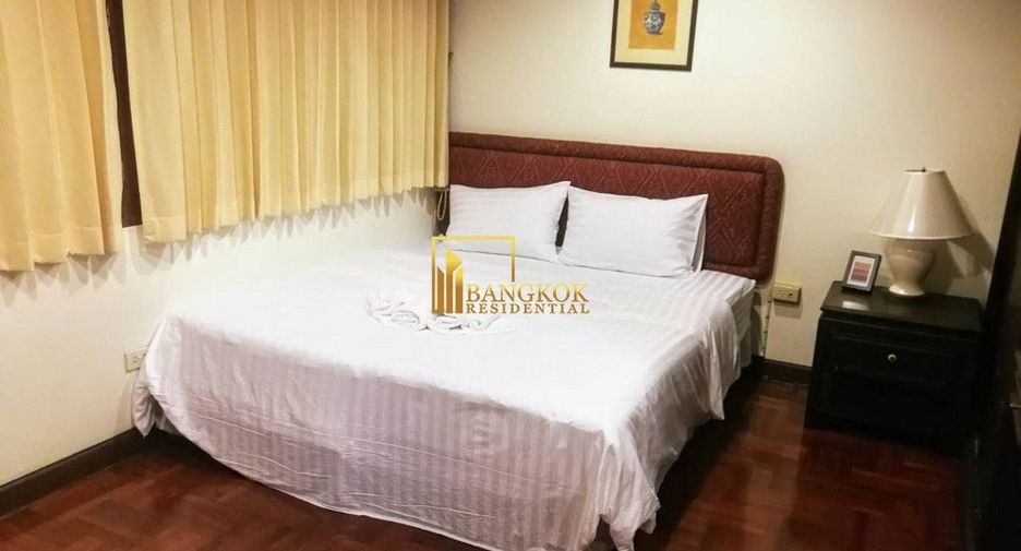 For rent 3 bedrooms apartment in Pathum Wan, Bangkok