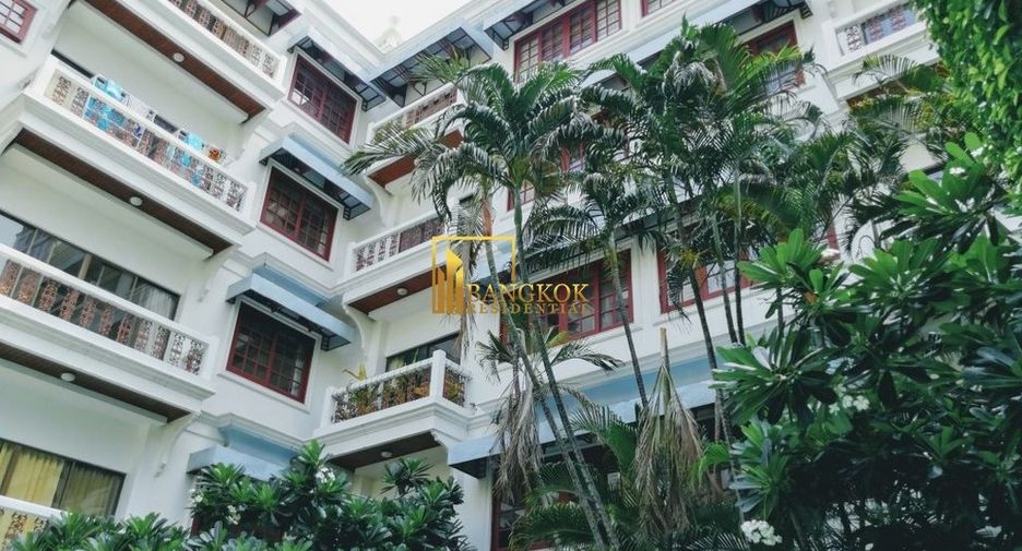 For rent 3 bedrooms apartment in Pathum Wan, Bangkok
