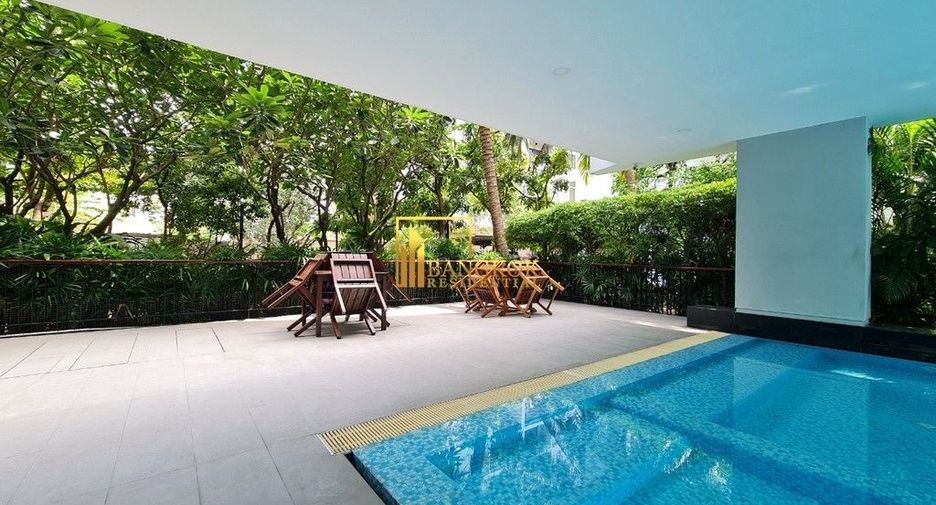 Apartamento en alquiler de 2 habitaciones en Khlong Toei, Bangkok