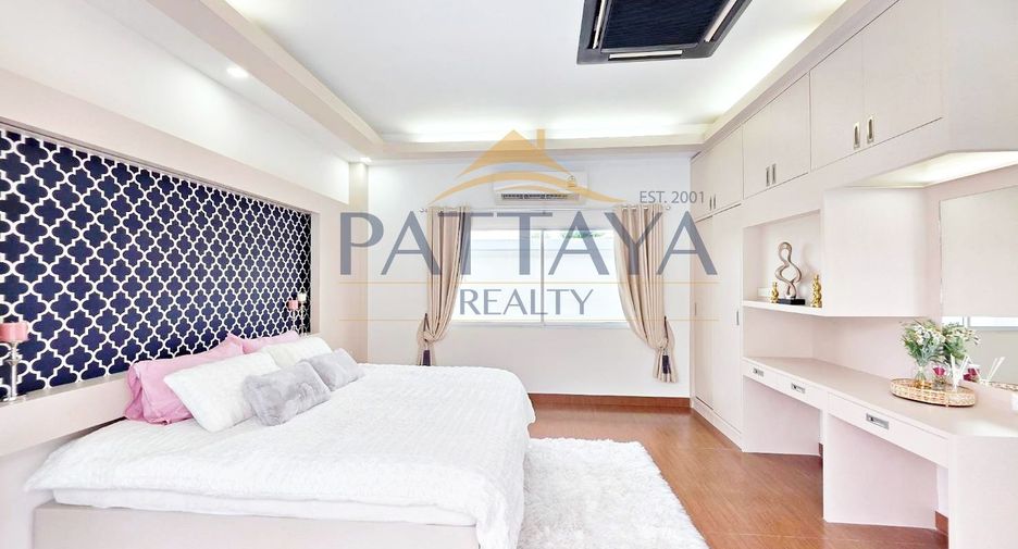 Villa zur Miete und zum Kauf mit 3 Zimmer in Bang Lamung, Chonburi