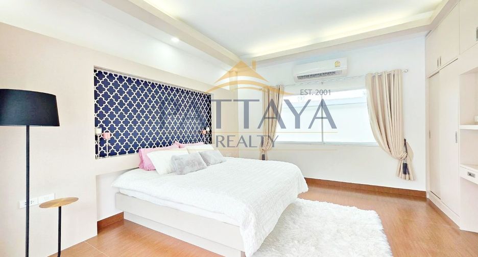 Villa zur Miete und zum Kauf mit 3 Zimmer in Bang Lamung, Chonburi