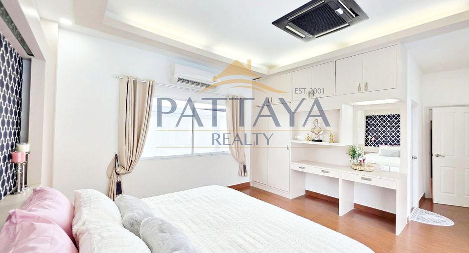 Villa zur Miete und zum Kauf mit 3 Zimmer in Bang Lamung, Chonburi