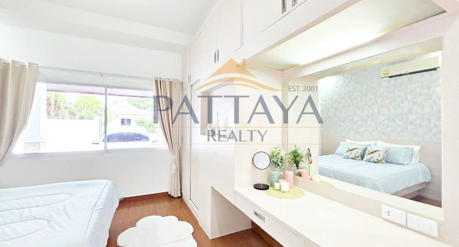Villa zur Miete und zum Kauf mit 3 Zimmer in Bang Lamung, Chonburi
