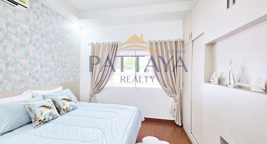 Villa zur Miete und zum Kauf mit 3 Zimmer in Bang Lamung, Chonburi