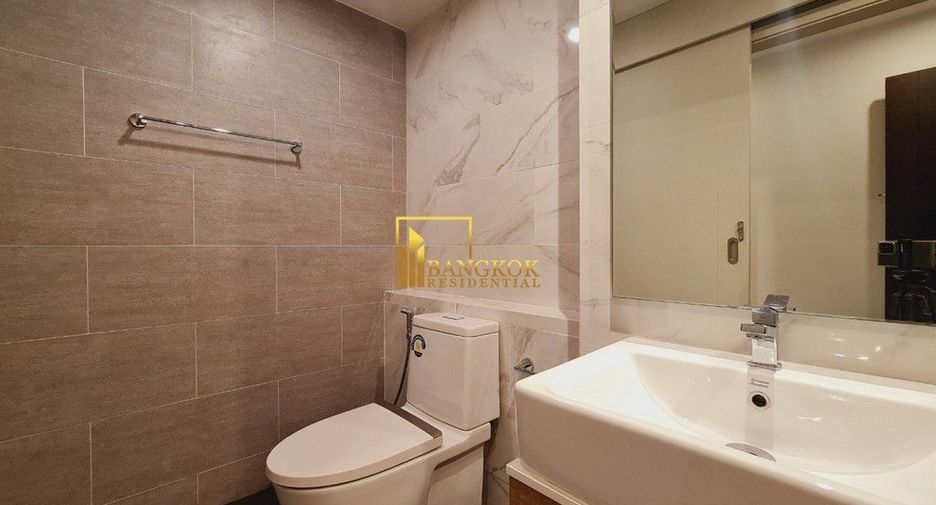 For rent 2 bedrooms apartment in Watthana, Bangkok