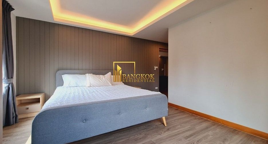 For rent 2 bedrooms apartment in Watthana, Bangkok