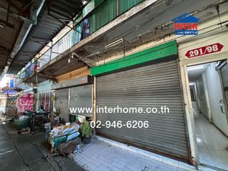 For sale 9 bedrooms retail Space in Don Mueang, Bangkok