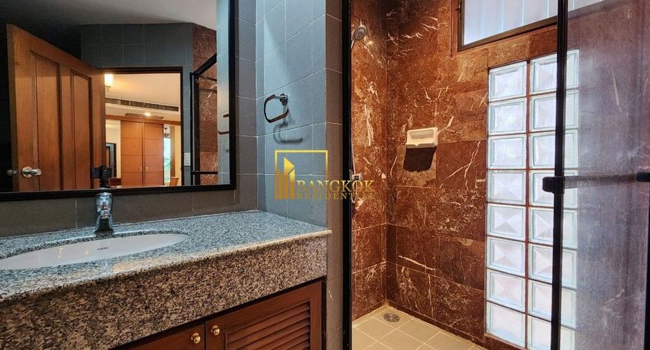 Apartment zur Miete mit 3 Zimmer in Watthana, Bangkok