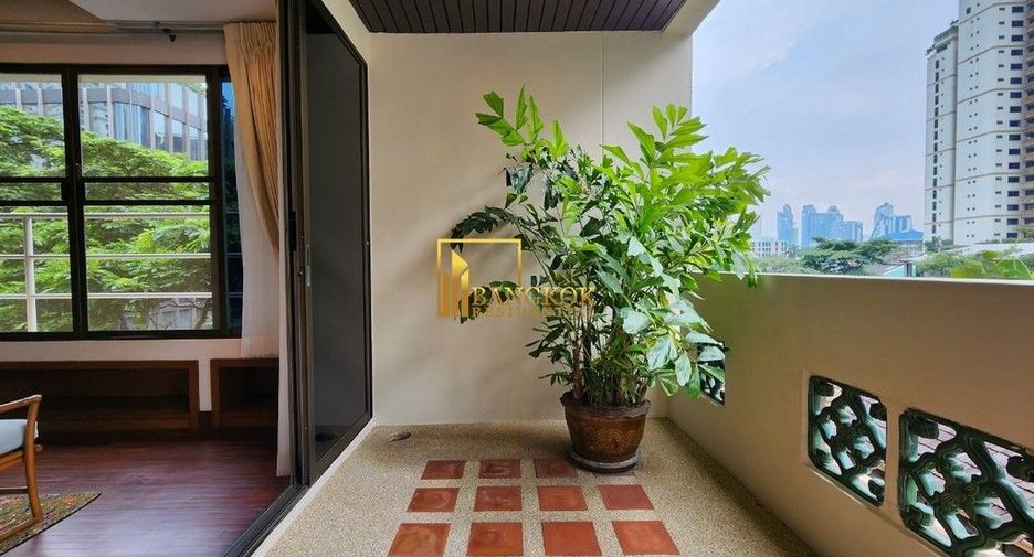 Apartment zur Miete mit 3 Zimmer in Watthana, Bangkok