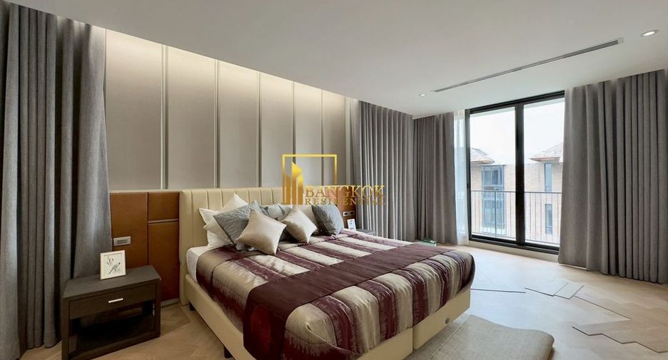 For rent 4 bedrooms apartment in Watthana, Bangkok
