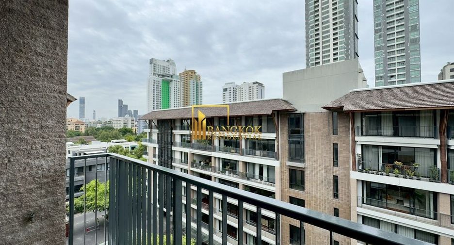 For rent 4 bedrooms apartment in Watthana, Bangkok
