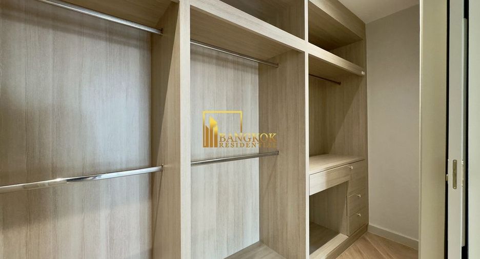 For rent 4 bedrooms apartment in Watthana, Bangkok