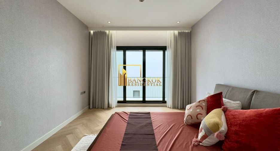 For rent 4 bedrooms apartment in Watthana, Bangkok