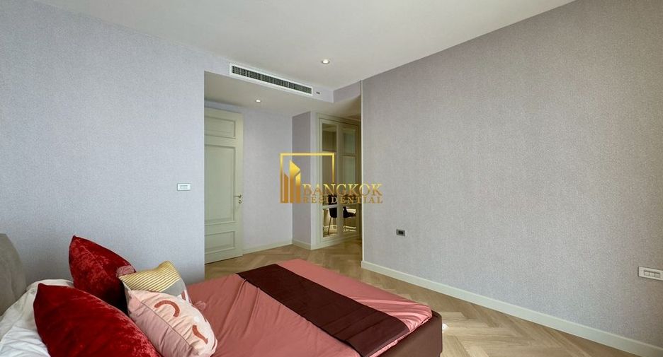 For rent 4 bedrooms apartment in Watthana, Bangkok