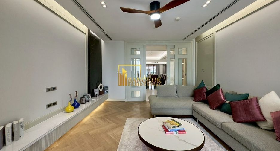 For rent 4 bedrooms apartment in Watthana, Bangkok