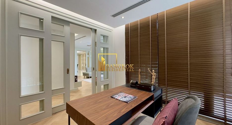 For rent 4 bedrooms apartment in Watthana, Bangkok