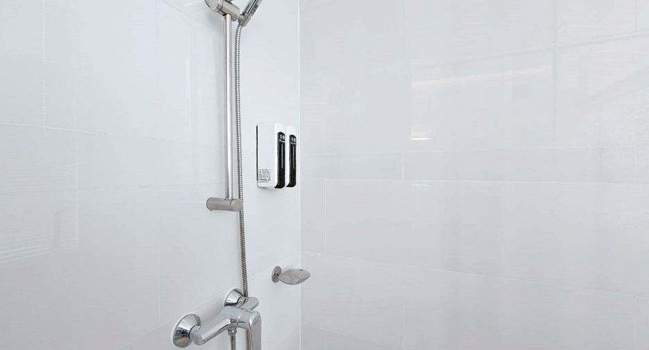For rent 1 bed serviced apartment in Khlong Toei, Bangkok