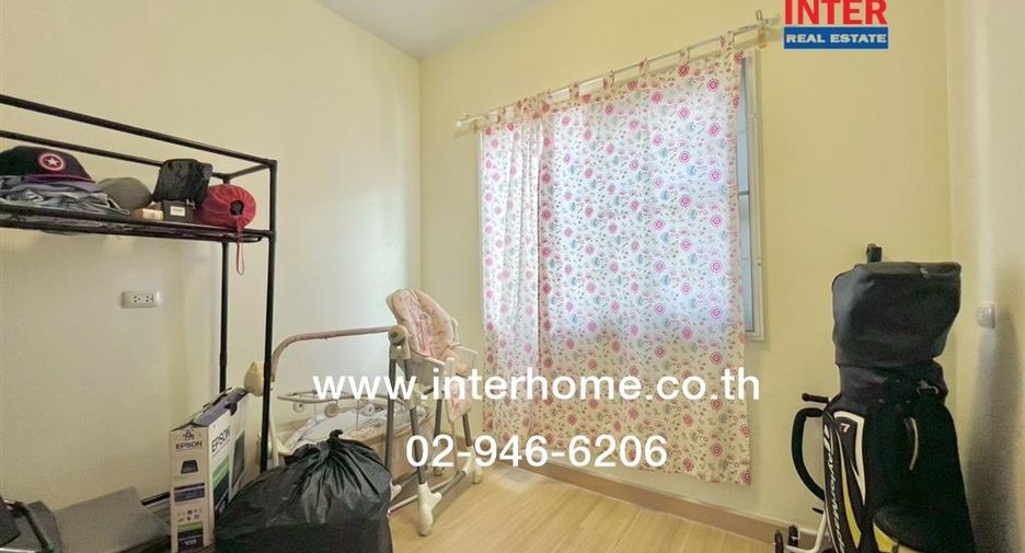 For sale 3 bedrooms townhouse in Saphan Sung, Bangkok