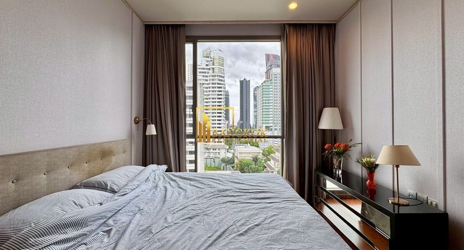 For rent 2 bedrooms condo in Watthana, Bangkok