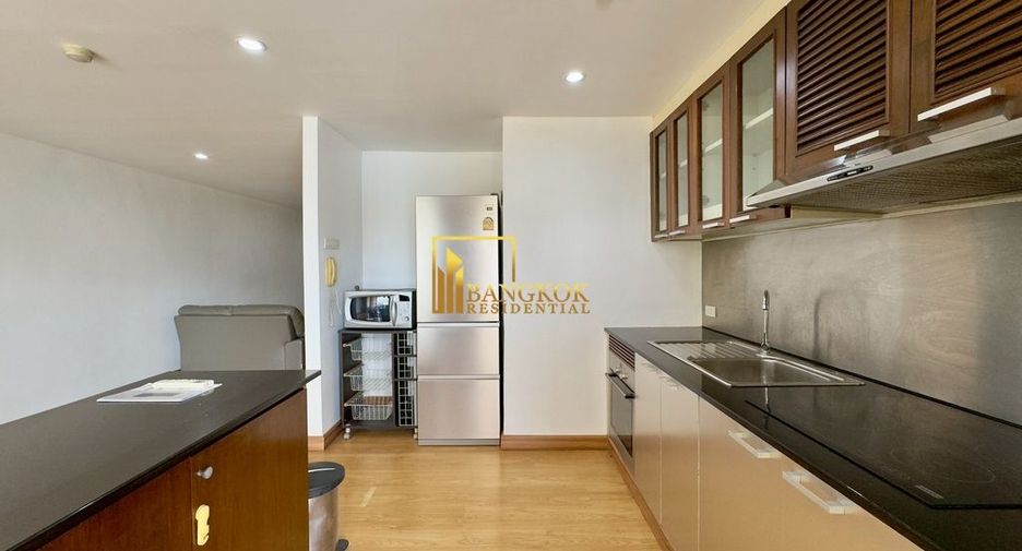 For rent 2 ベッドルーム condo in Watthana, Bangkok